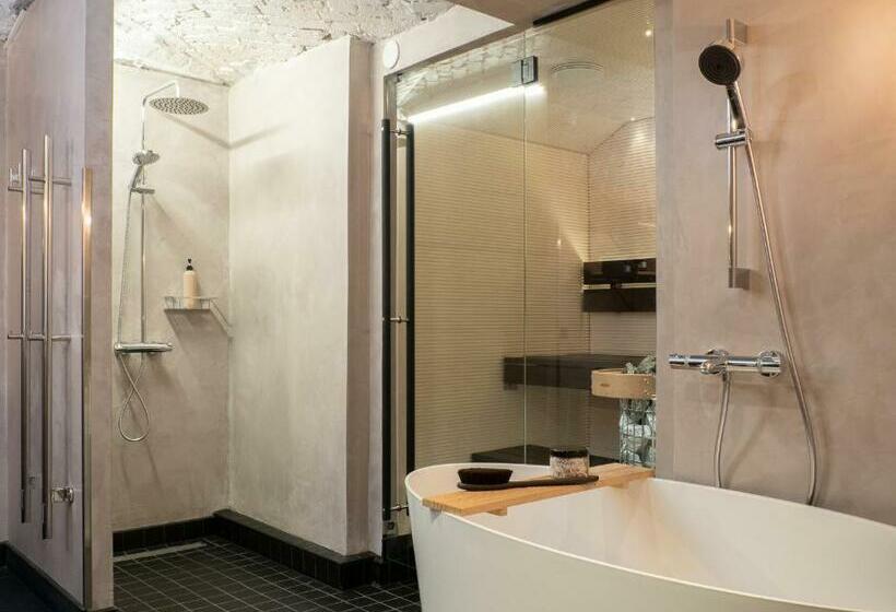 Bob W Koti Katajanokka