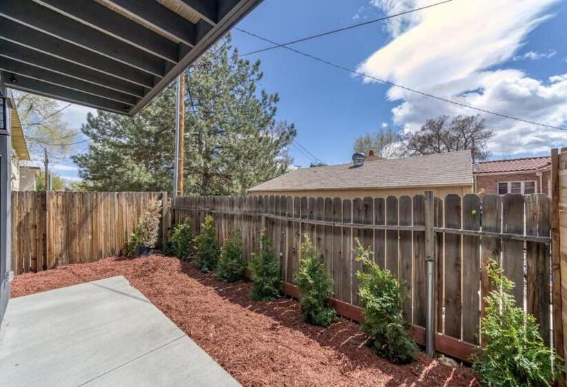 Midtown Retreat Quiet, Work Friendly, And Mtn Views