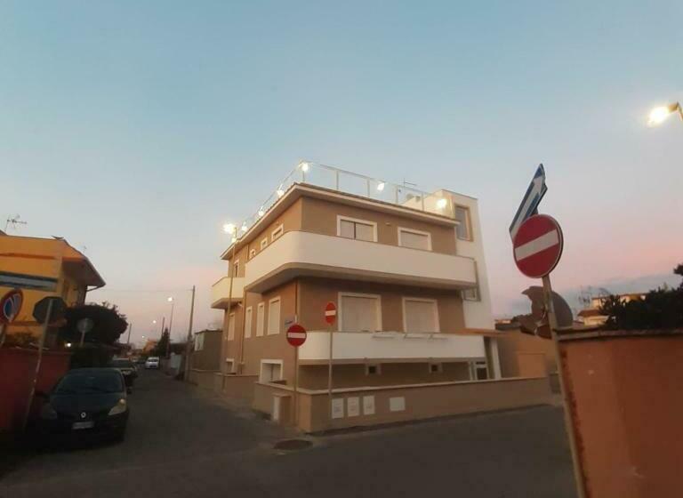 پانسیون L  Ora Blu