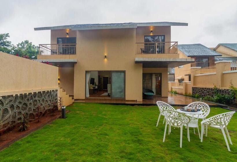 Stayvista S Stars & Boulevards With Kids Zone, Gazebo Lawn, Stargazing Glass Ceiling, Indoor Activit