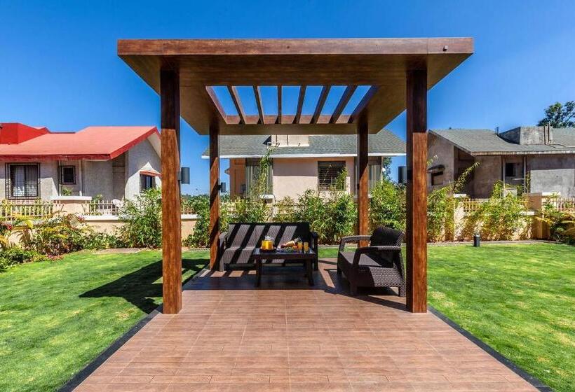 Stayvista S Stars & Boulevards With Kids Zone, Gazebo Lawn, Stargazing Glass Ceiling, Indoor Activit