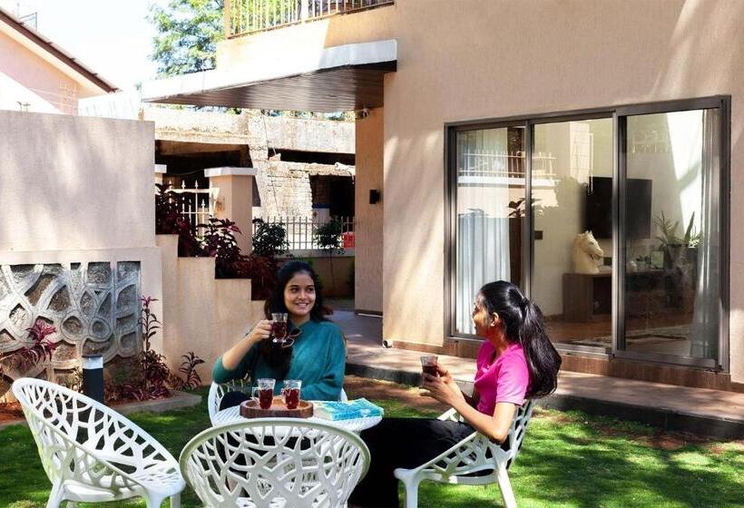 Stayvista S Stars & Boulevards With Kids Zone, Gazebo Lawn, Stargazing Glass Ceiling, Indoor Activit