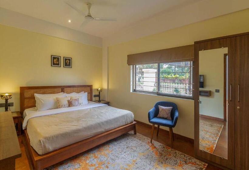 Stayvista S Stars & Boulevards With Kids Zone, Gazebo Lawn, Stargazing Glass Ceiling, Indoor Activit