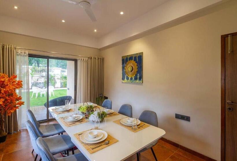 Stayvista S Stars & Boulevards With Kids Zone, Gazebo Lawn, Stargazing Glass Ceiling, Indoor Activit