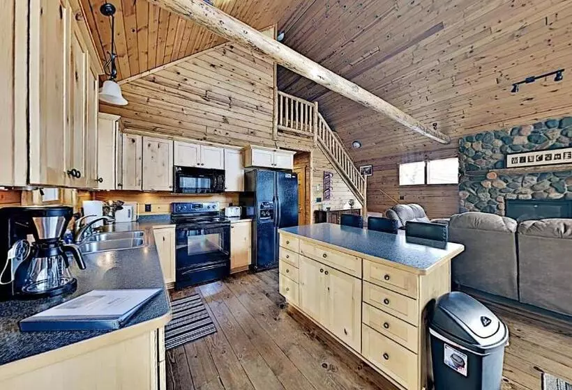 Bayshore Retreat