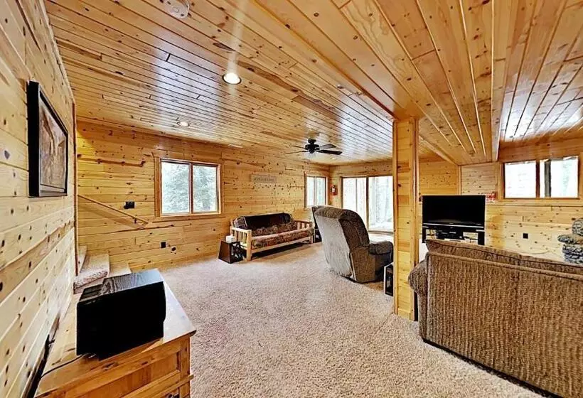 Bayshore Retreat