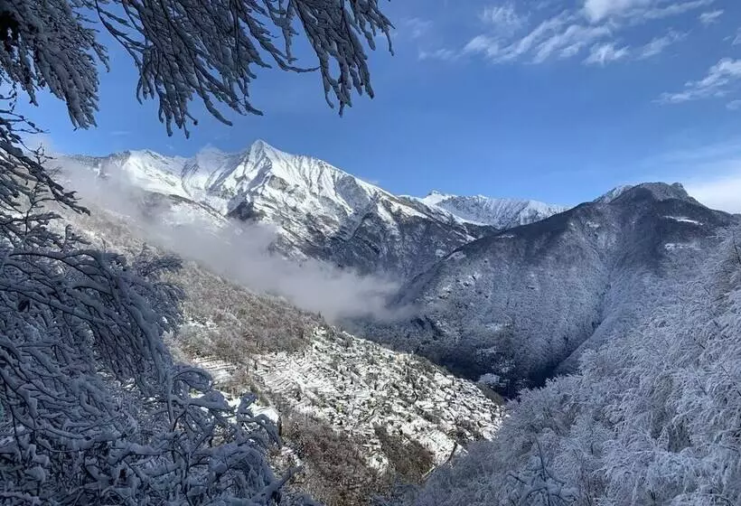 Casa Bruja Tradizionale Rustico Ticinese
