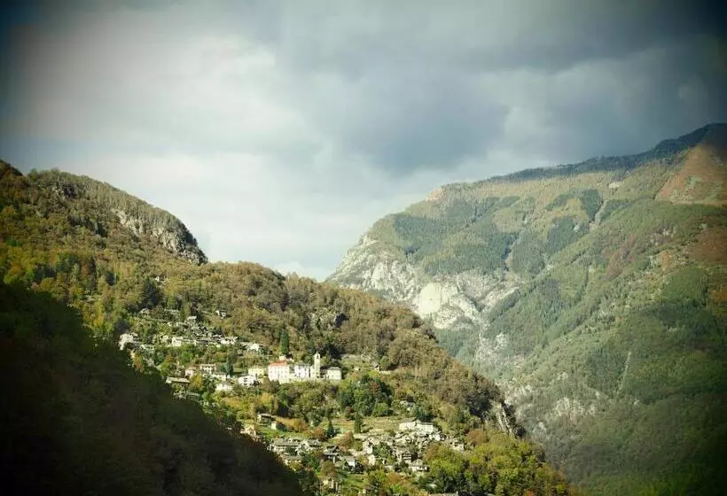 Casa Bruja Tradizionale Rustico Ticinese