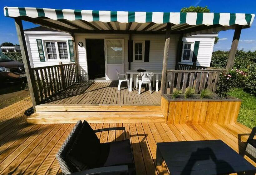 Chalet Proche De La Mer Piscines Chauffees