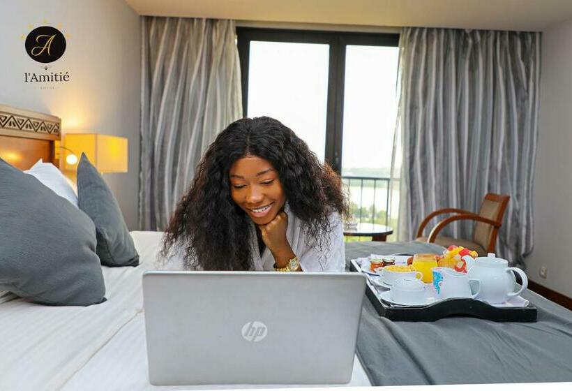 Отель Granada L Amitié