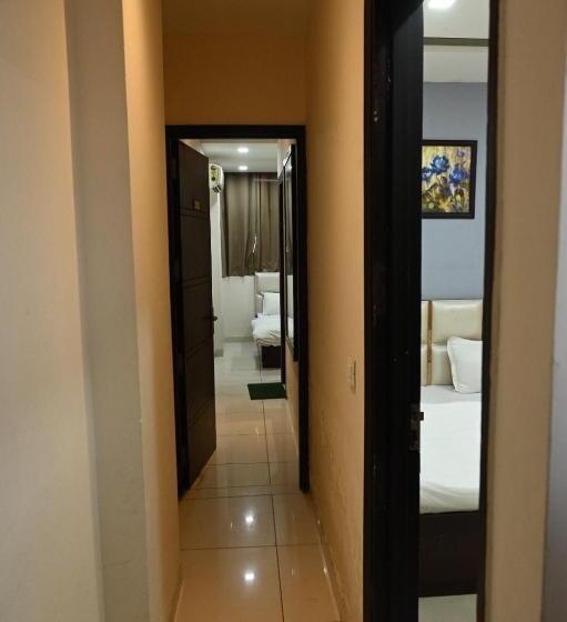 هتل Oyo 88396 The Glory