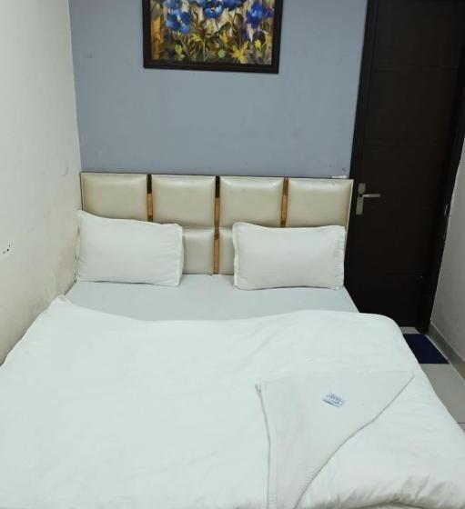 هتل Oyo 88396 The Glory