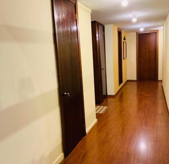 Bed & Breakfast Hostal Casa San Fernando Tumbaco