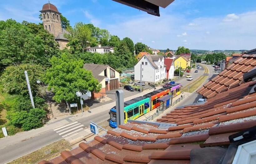 Helles, Ruhiges, Neues Quartier, Herkules Blick