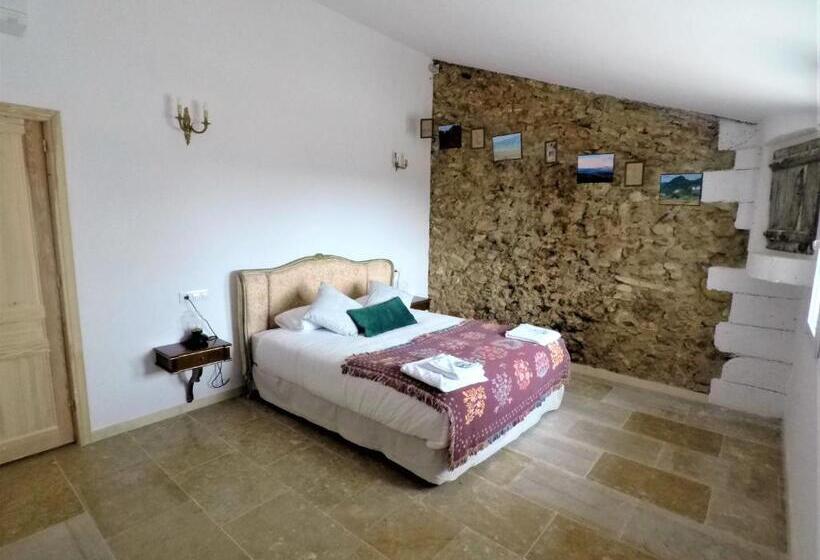 Отель Castell Granadella