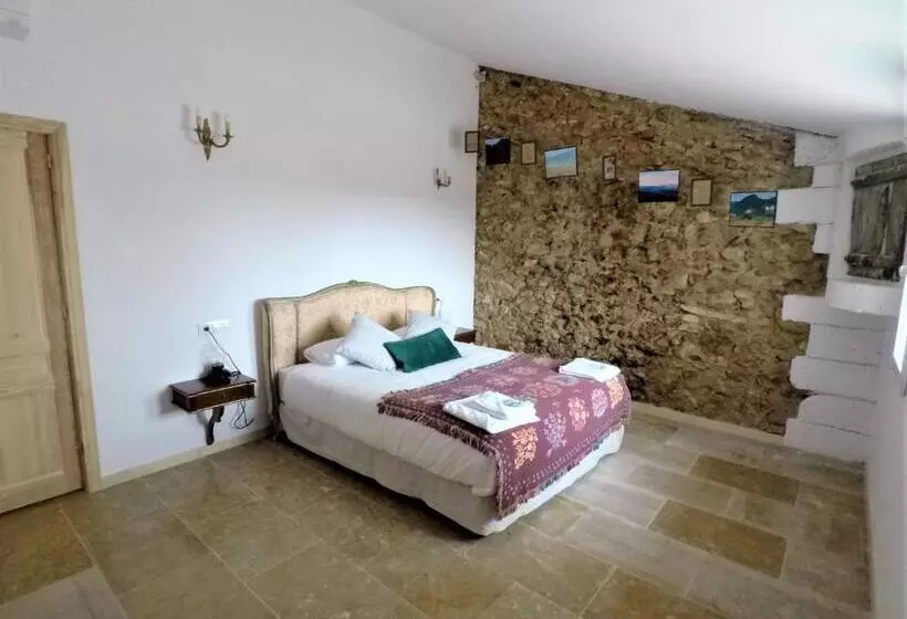 Hotelli Castell Granadella