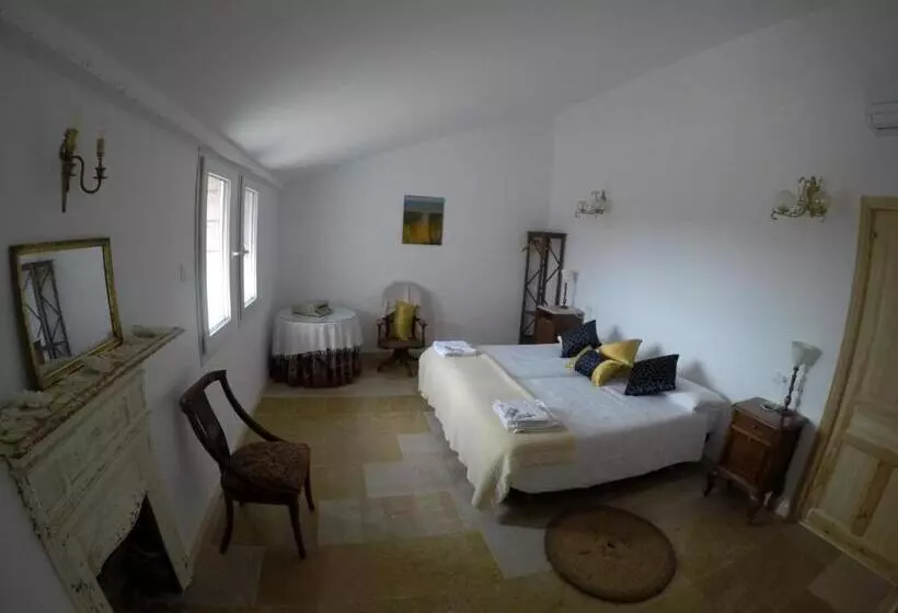 Hotelli Castell Granadella