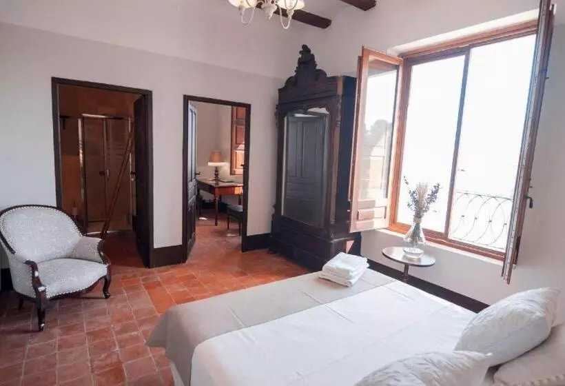 Hotelli Castell Granadella