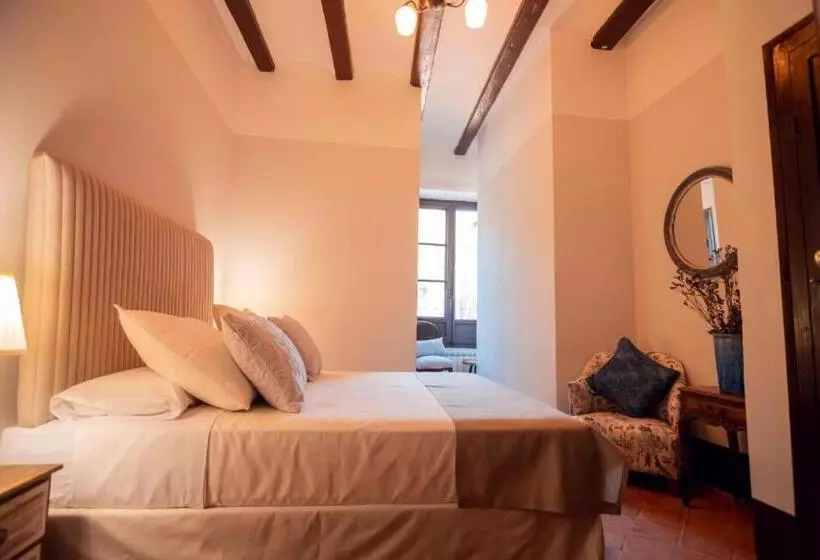 Hotelli Castell Granadella