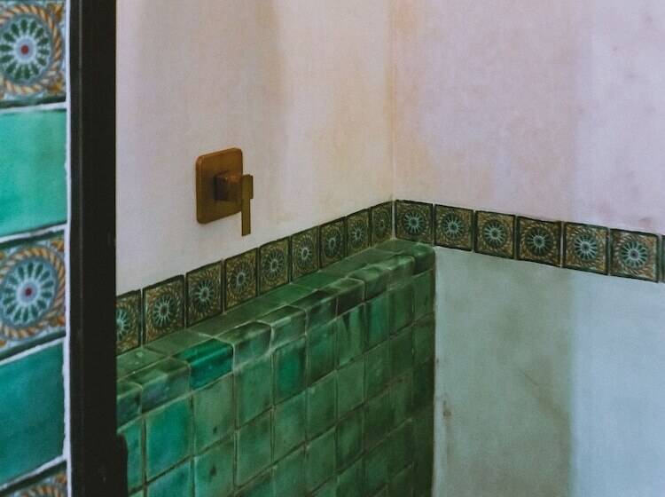 Szálloda Hiphipstay   The Colonial