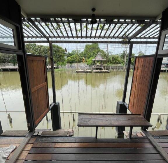 酒店 Humz Canal Stay