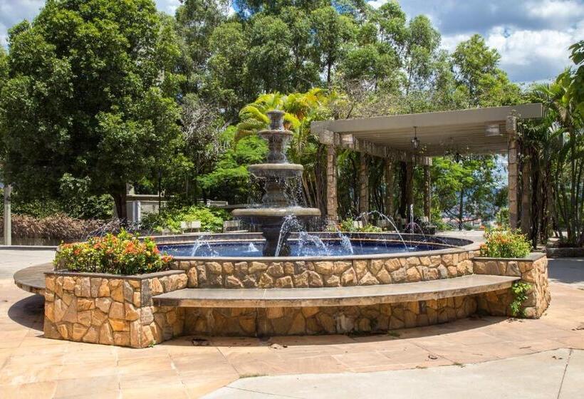 فندق Sesc Contagem