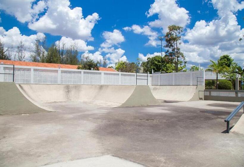 فندق Sesc Contagem