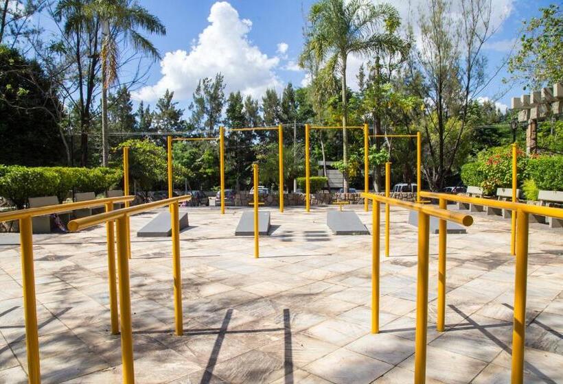 فندق Sesc Contagem