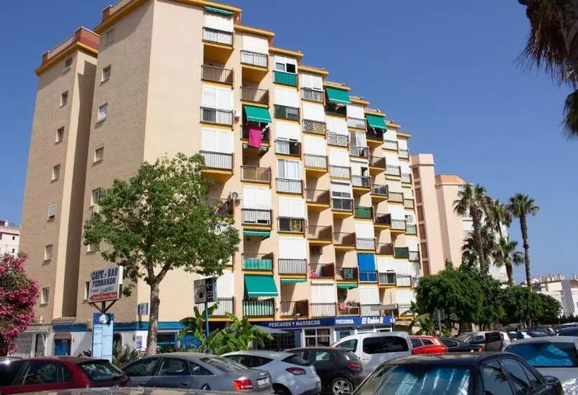 Larios Dos 504. Estudio Con Vistas Al Mar Cerca De La Playa