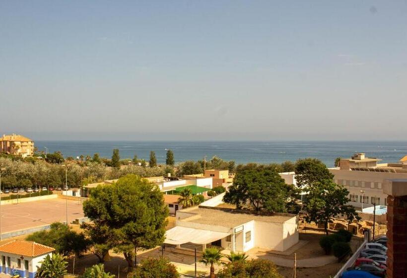 Larios Dos 504. Estudio Con Vistas Al Mar Cerca De La Playa