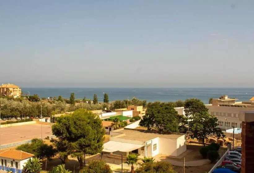 Larios Dos 504. Estudio Con Vistas Al Mar Cerca De La Playa