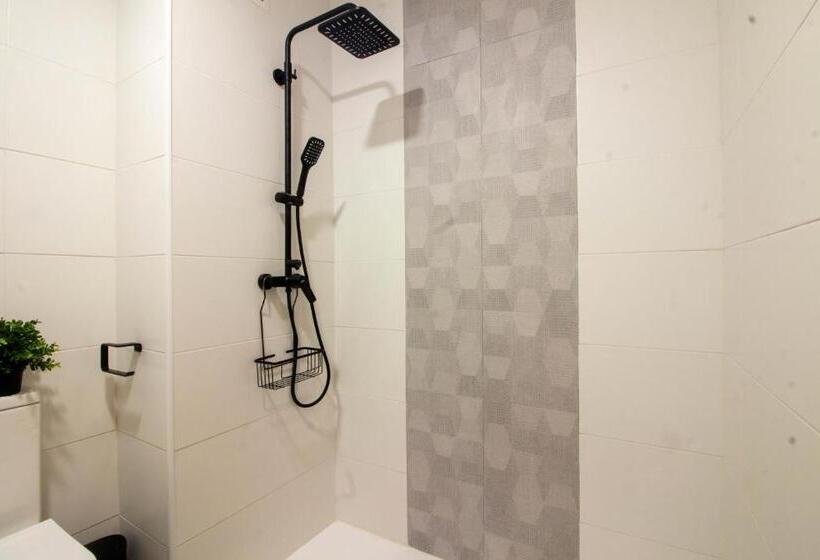 Larios Dos 504. Estudio Con Vistas Al Mar Cerca De La Playa