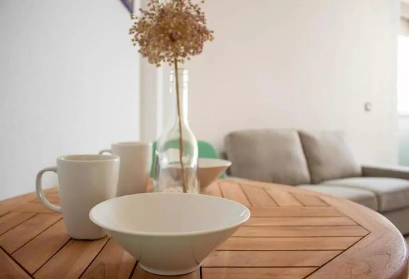 Larios Dos 504. Estudio Con Vistas Al Mar Cerca De La Playa