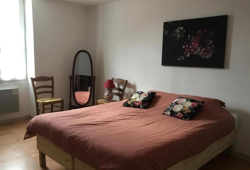 Maison De Centre Ville 6 Personnes