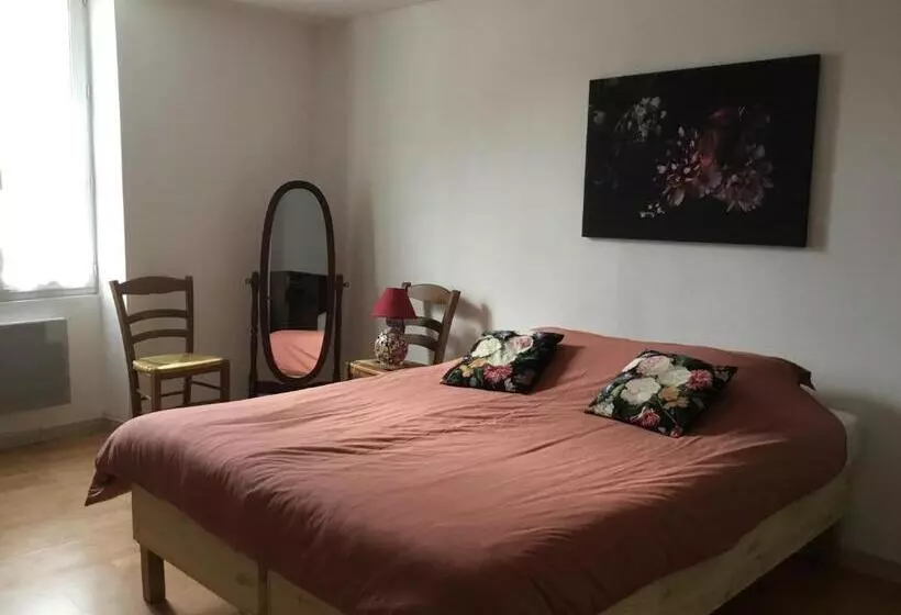 Maison De Centre Ville 6 Personnes