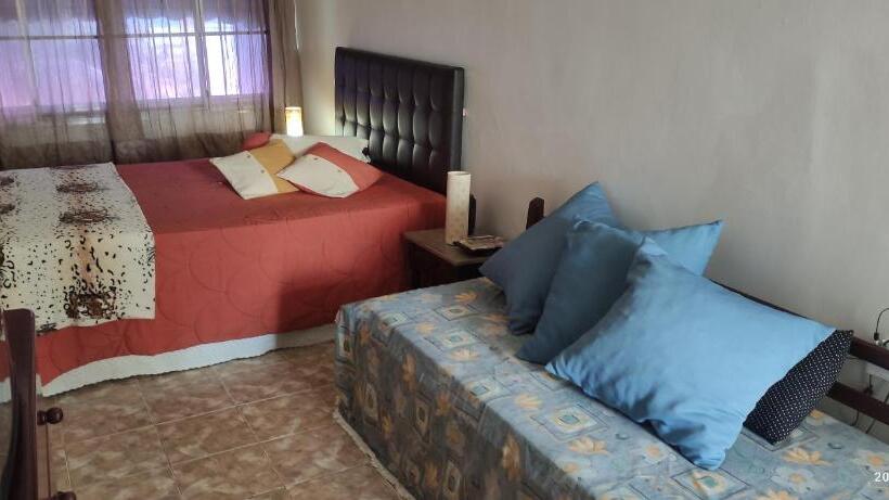 بنسيون Pé Na Areia