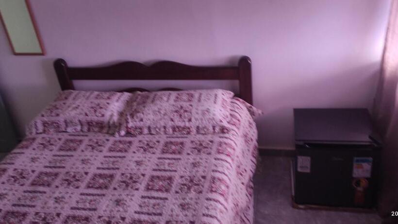 بنسيون Pé Na Areia