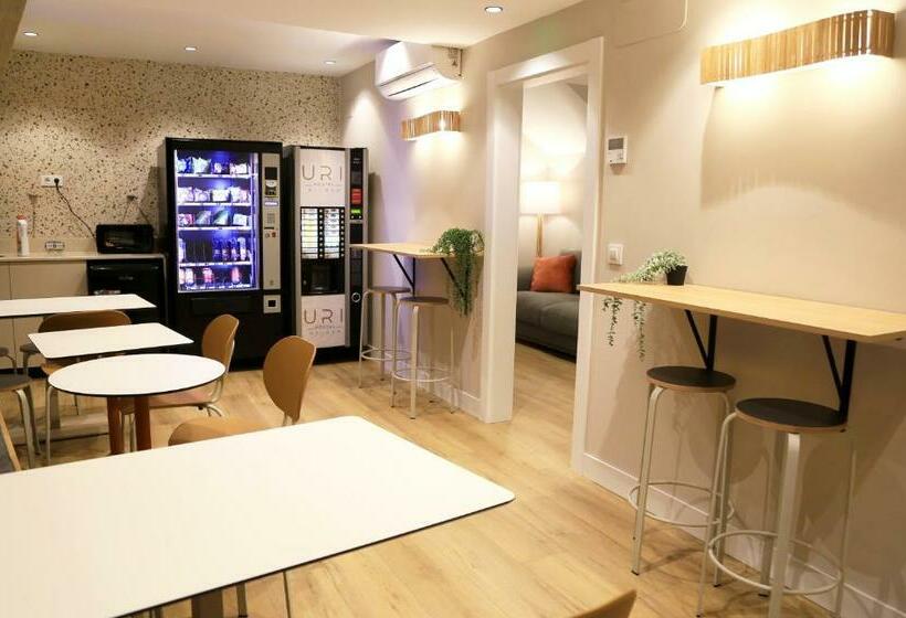 پانسیون Uri Hostel Bilbao Rooms Bbi00060 Self Check In