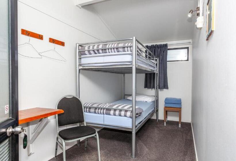 Tidewater Motel And Budget Accommodation