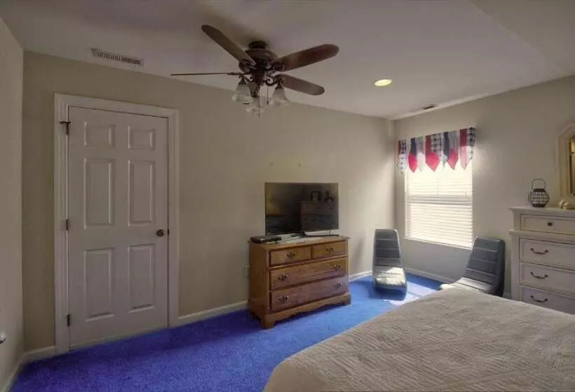 37556 Leisure Dr