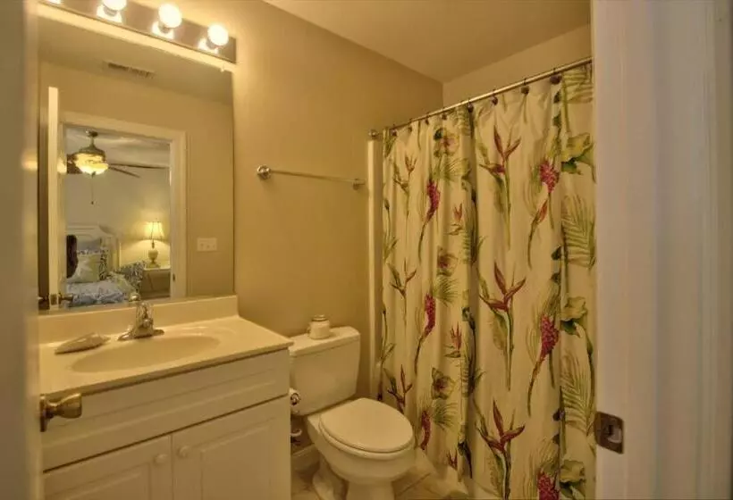 37556 Leisure Dr