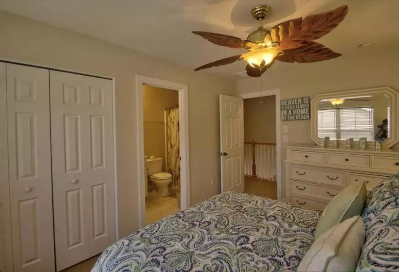 37556 Leisure Dr