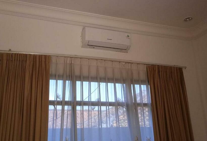 Hotel Akbar Syariah Banyumas Redpartner