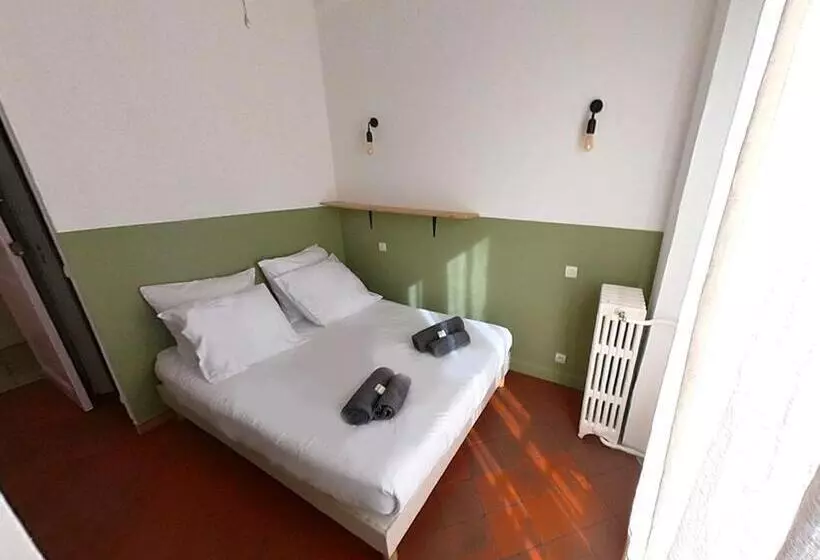 Hotelli La Casa Dina