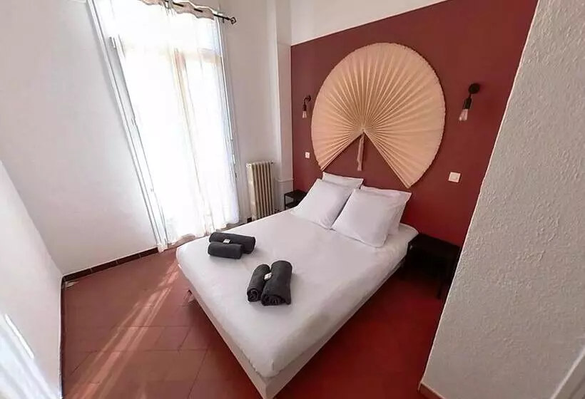 Hotelli La Casa Dina