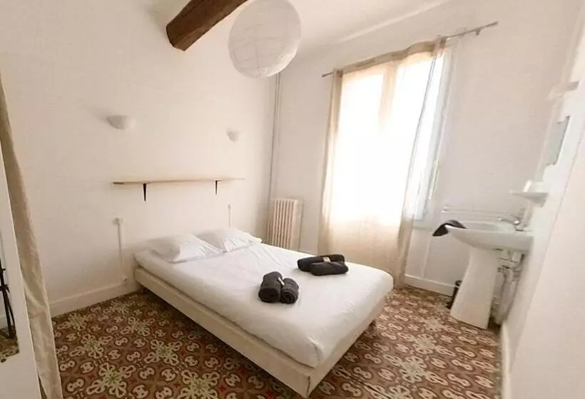 Hotelli La Casa Dina