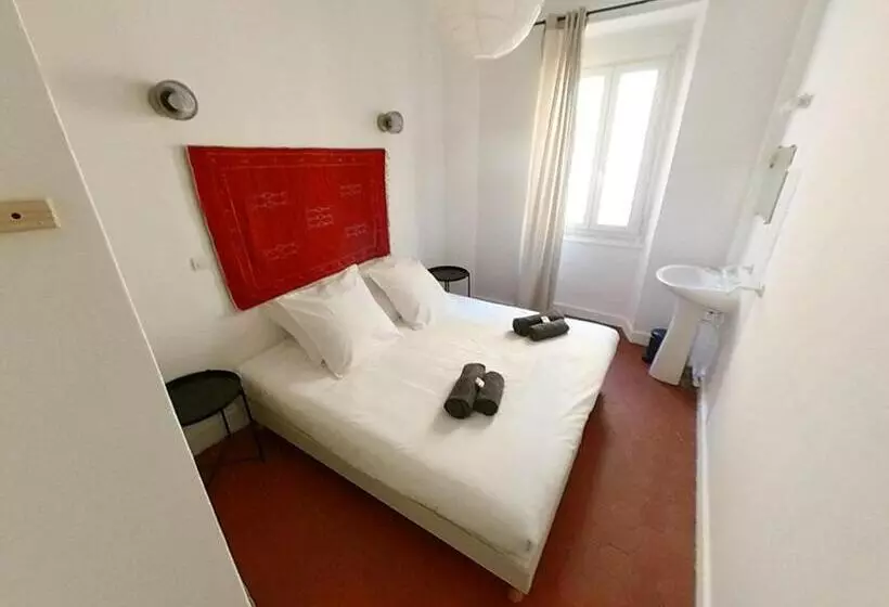 Hotelli La Casa Dina