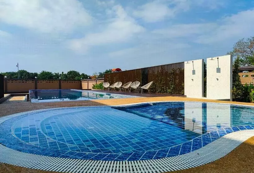 ホテル Lueangchan Orchid