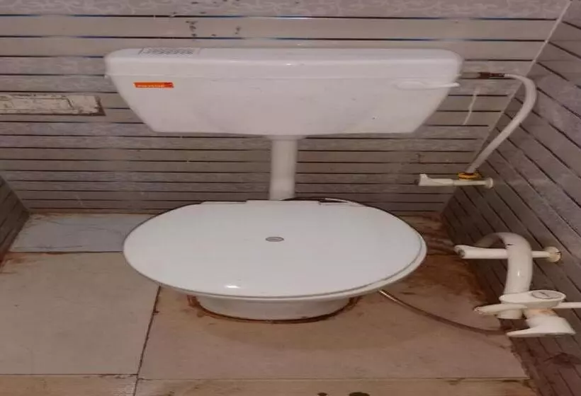 ホテル Oyo 86189 Glaxy