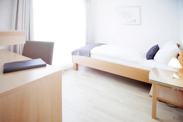 酒店 Restaurant Rüwe